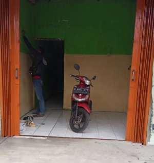 DIKONTRAKKAN KIOS UNTUK USAHA lokasi di Bekasi Kota, tersedia melalui melalui situs Olx