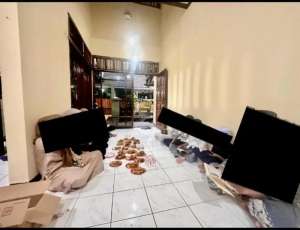 Dikontrakkan Rumah 2 Lantai Siap Huni lokasi di Tangerang Selatan Kota, tersedia melalui melalui situs Olx