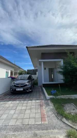 DIKONTRAKKAN TAHUNAN lokasi di Mataram Kota, tersedia melalui melalui situs Olx