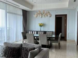 Disewa Apartemen Pakubuwono Signature 4BR Uk385m Furnished at Jakarta Selatan lokasi di Jakarta Selatan, tersedia melalui melalui situs Olx