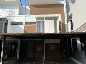 Disewa Rumah 2 Lantai Cluster Cosmo, The Icon Bsd City lokasi di Tangerang Selatan Kota, tersedia melalui melalui situs Olx