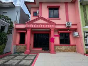 Disewa Rumah 4 Kamar Tidur Ciater BSD Cluster Golden Vienna lokasi di Tangerang Selatan Kota, tersedia melalui melalui situs Olx