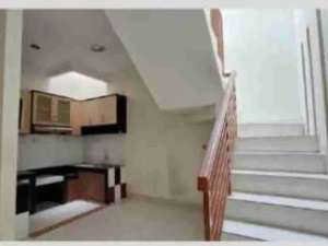 Disewa rumah bebas banjir Pondok kelapa Jakarta timur lokasi di Jakarta Timur, tersedia melalui melalui situs Olx