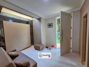 Disewa Rumah Besar Rapi Furnished Alam Sutera Serpong Tangerang A6085 lokasi di Tangerang Kota, tersedia melalui melalui situs Olx