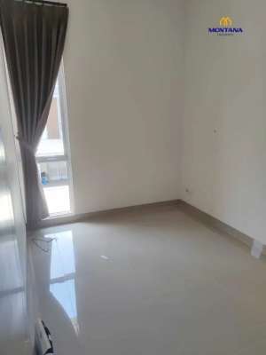 Disewa Rumah di Cluster Nara Village Paramount Gading Serpong lokasi di Tangerang Kota, tersedia melalui melalui situs Olx