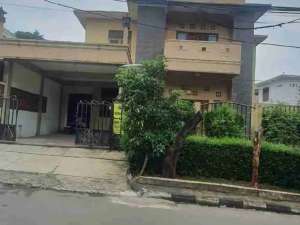 Disewa rumah ducucur lokasi di Jakarta Selatan, tersedia melalui melalui situs Olx