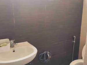 Disewa rumah Kuldesak dua Kamar Kota wisata lokasi di Bekasi Kota, tersedia melalui melalui situs Olx