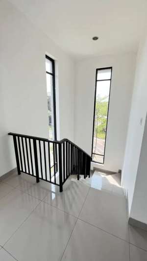 Disewa Rumah Pik 2 Extension Uk 8x15 Posisi Hoek Siap Huni lokasi di Jakarta Utara, tersedia melalui melalui situs Olx