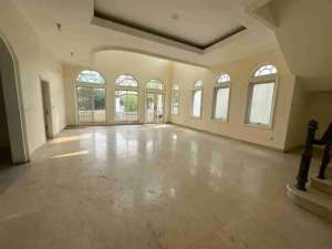 Disewa Rumah PIK 450,m lokasi di Jakarta Utara, tersedia melalui melalui situs Olx