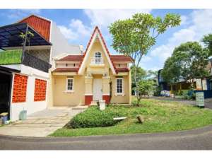 DISEWA RUMAH TAHUNAN POSISI HOOK LUAS SIAP HUNI HARGA NEGO SENTUL CITY lokasi di Bogor Kota, tersedia melalui melalui situs Olx