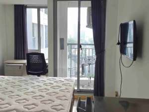 Disewa Tahunan Apartemen Tower Dakota M Town Residence, STUDIO, lantai 9,FF lokasi di Tangerang Kota, tersedia melalui melalui situs Olx