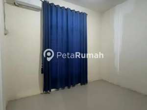 DISEWA TOWNHOUSE KOMPLEK DE CASTILLO RESIDENCE - DAERAH DENAI ELVIA lokasi di Medan Kota, tersedia melalui melalui situs Olx