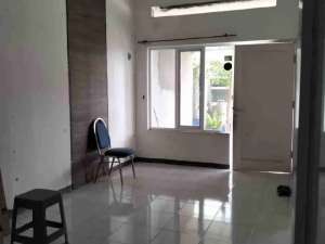 DiSewaDijualRumah Baros lokasi di Cimahi Kota, tersedia melalui melalui situs Olx