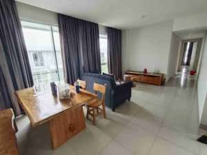 Disewakan apartemen 3BR Rainbow Condovillas di Gading Serpong lokasi di Tangerang Selatan Kota, tersedia melalui melalui situs Olx