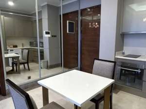 Disewakan Apartemen District 8 1 BR, Bagus lokasi di Jakarta Selatan, tersedia melalui melalui situs Olx