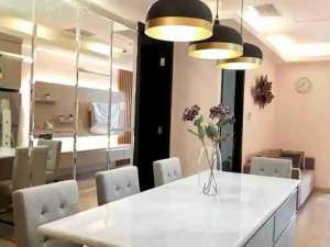 disewakan apartemen sudirman suites 3BR full furnish lokasi di Jakarta Pusat, tersedia melalui melalui situs Olx