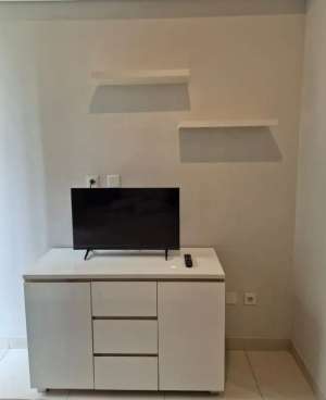 DISEWAKAN APARTEMEN TAMAN ANGGREK RESIDENCE lokasi di Jakarta Barat, tersedia melalui melalui situs Olx