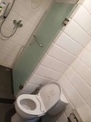 DISEWAKAN APARTMENT SUDIRMAN PARK STUDIO FULL FURNISH lokasi di Jakarta Pusat, tersedia melalui melalui situs Olx