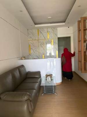 DISEWAKANBEKAS KLINIK KECANTIKAN BISA UNTUK KANTOR TAMAN PONDOK JATI lokasi di Sidoarjo  Kab., tersedia melalui melalui situs Olx