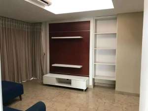 Disewakan cepat apartemen springhill lokasi di Jakarta Pusat, tersedia melalui melalui situs Olx