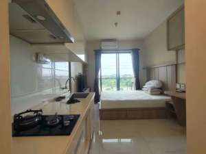 Disewakan Cepat Apartemen Studio Lantai Rendah Full Furnished di Skyhouse BSD lokasi di Tangerang Selatan Kota, tersedia melalui melalui situs Olx