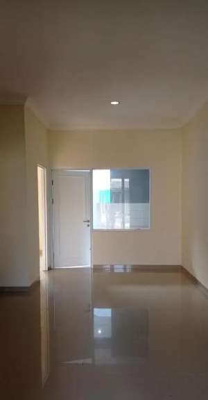 Disewakan Cepat Rumah Cluster di survana sutera lokasi di Tangerang Kab., tersedia melalui melalui situs Olx