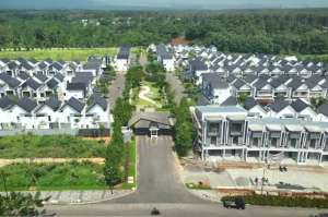 Disewakan dikontrakkan rumah di The Miles BSB SEMARANG semi furnished lokasi di Semarang Kota, tersedia melalui melalui situs Olx