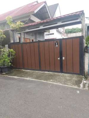 Disewakan Kontrakan 1 Pintu 3 Petak. lokasi di Tangerang Kota, tersedia melalui melalui situs Olx