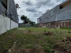 DISEWAKAN Lahan Komersial Surabaya Pusat 0 Jln. IMAM BONJOLDepan Blue Doors lokasi di Surabaya Kota, tersedia melalui melalui situs Olx