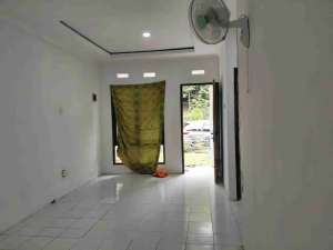 DISEWAKAN MURAH Rumah di Depok Cuma 10 MENITAN ke Stasiun Lokasi Strategis lokasi di Depok Kota, tersedia melalui melalui situs Olx