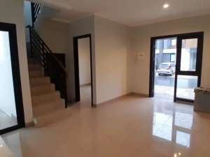 Disewakan MURAH Rumah di Summarecon Crown Gading Harapan Indah, Bekasi lokasi di Bekasi Kota, tersedia melalui melalui situs Olx