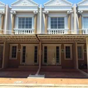 Disewakan Only 50jttahun Rumah Cluster West Europe Green Lake City lokasi di Tangerang Kota, tersedia melalui melalui situs Olx
