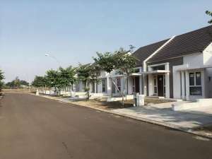 Disewakan rumah 1lt Full furnish lebar 8 Suvarna Jati Suvarna Sutera lokasi di Tangerang Kab., tersedia melalui melalui situs Olx