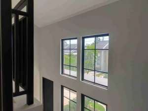 Disewakanrumah2 lantai mezzanine 2 kamar tidur kondisi masih baru di Srimaya Residences Bekasi lokasi di Bekasi Kota, tersedia melalui melalui situs Olx