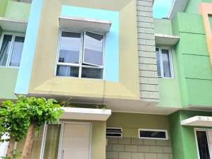 Disewakan Rumah 2 lantaiArcadia Village dekat Kuliner lokasi di Tangerang Kota, tersedia melalui melalui situs Olx