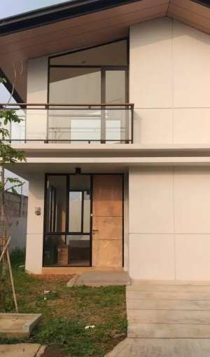 DISEWAKAN RUMAH 2 LANTAI DALAM CLUSTER CENDANA PARC TANGERANG lokasi di Tangerang Kab., tersedia melalui melalui situs Olx