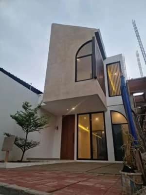 Disewakan rumah 2 lantai di Mekarsari - Cimanggis - Depok lokasi di Depok Kota, tersedia melalui melalui situs Olx