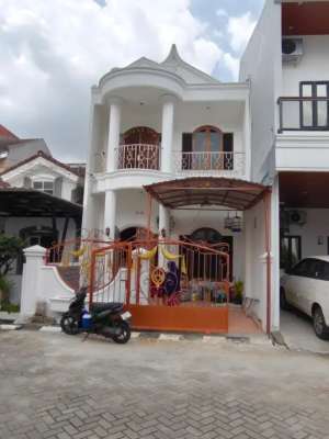 Disewakan rumah 2 lantai hunian nyaman posisi strategis lokasi di Tangerang Kota, tersedia melalui melalui situs Olx