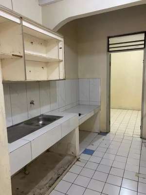 DISEWAKAN RUMAH 2,5 LANTAI CITRA GARDEN 1 KALIDERES JAKARTA BARAT lokasi di Jakarta Barat, tersedia melalui melalui situs Olx