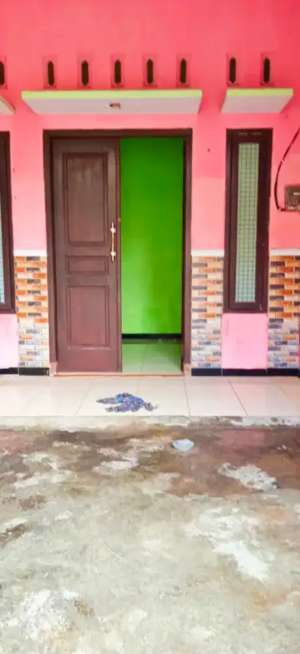 Disewakan rumah 2lantai lokasi di Surabaya Kota, tersedia melalui melalui situs Olx