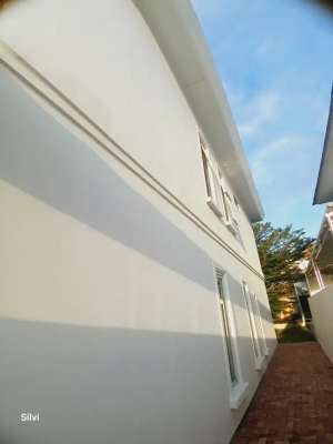 Disewakan rumah 2lt. Di CitraLand Manado siap tempati lokasi di Manado Kota, tersedia melalui melalui situs Olx