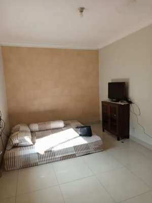 Disewakan rumah alam galaxy sambikerep lokasi di Surabaya Kota, tersedia melalui melalui situs Olx