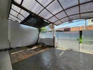 Disewakan Rumah Bagus dalam Komplek di Jelambar lokasi di Jakarta Barat, tersedia melalui melalui situs Olx