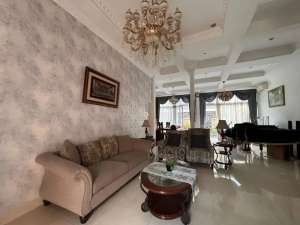 Disewakan Rumah BagusFull Furnished di Jagakarsa lokasi di Jakarta Selatan, tersedia melalui melalui situs Olx