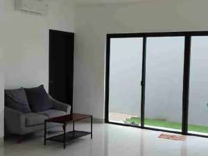 Disewakan Rumah Bagus Siap Huni Di Cluster Wisteria Metland Menteng Cakung Jakarta lokasi di Jakarta Timur, tersedia melalui melalui situs Olx