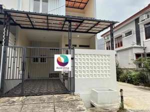 Disewakan Rumah Bagus Siap Huni di Taman Galaxy dekat Mall Grand Galaxy Park lokasi di Bekasi Kota, tersedia melalui melalui situs Olx