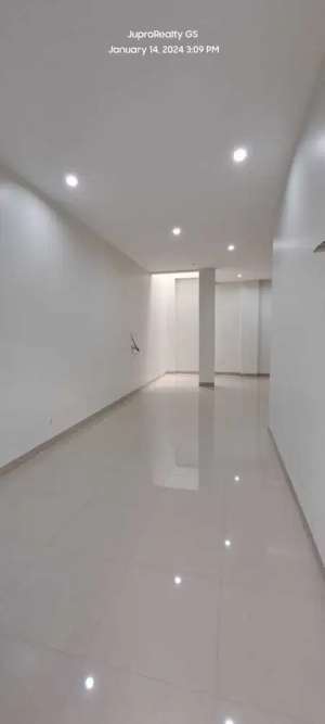 Disewakan Rumah Baru 2 Lantai Nusaloka BSD lokasi di Tangerang Kota, tersedia melalui melalui situs Olx