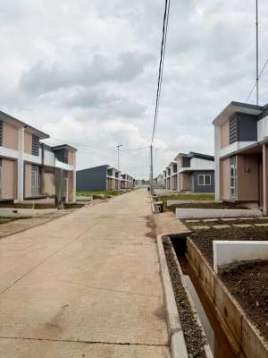 Disewakan Rumah Baru di Kota Podomoro Tenjo Bogor lokasi di Bogor Kab., tersedia melalui melalui situs Olx