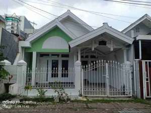 Disewakan Rumah Baru Renovasi Nirwana Eksekutif Wonorejo Rungkut, Surabaya lokasi di Surabaya Kota, tersedia melalui melalui situs Olx