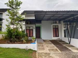 DISEWAKAN RUMAH BSB VILLAGE, FURNISH lokasi di Semarang Kota, tersedia melalui melalui situs Olx